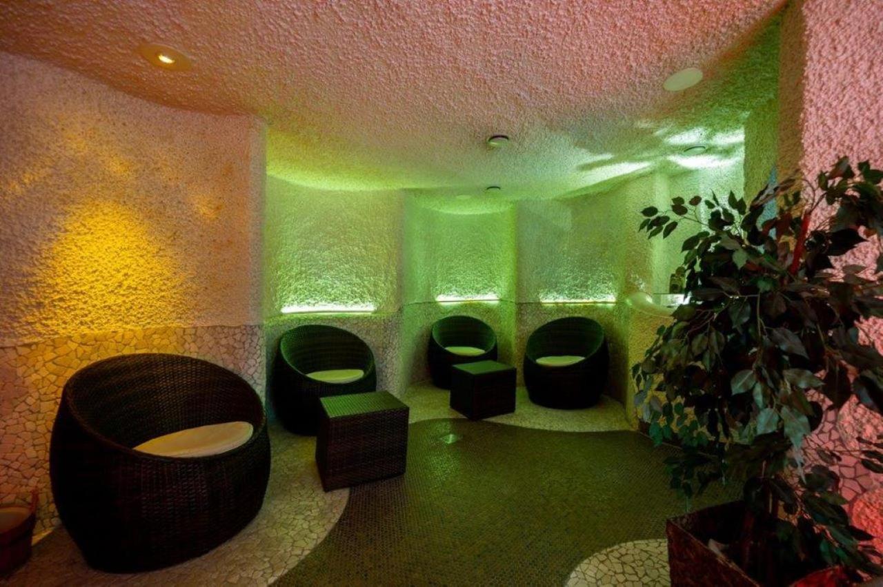 Kronenhotel Stuttgart Ngoại thất bức ảnh