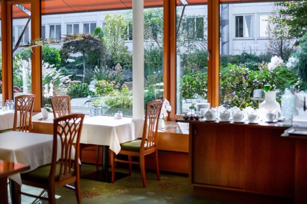 Kronenhotel Stuttgart Ngoại thất bức ảnh